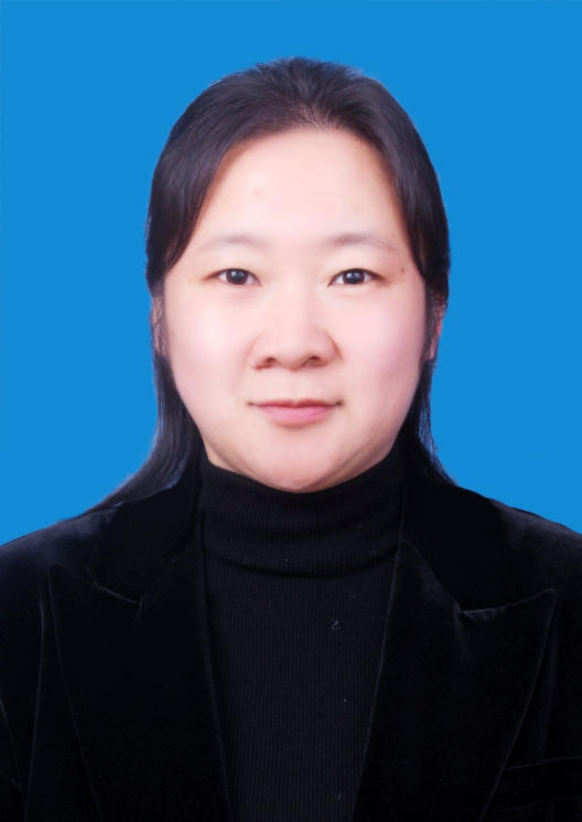 韦丹丹.jpg